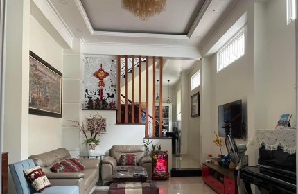 Bán Nhanh Nhà Riêng Thủ Đức Hồ Chí Minh, DT 5X19m, 4T, Sổ Riêng, Giá Nhỉnh 5,9 Tỷ